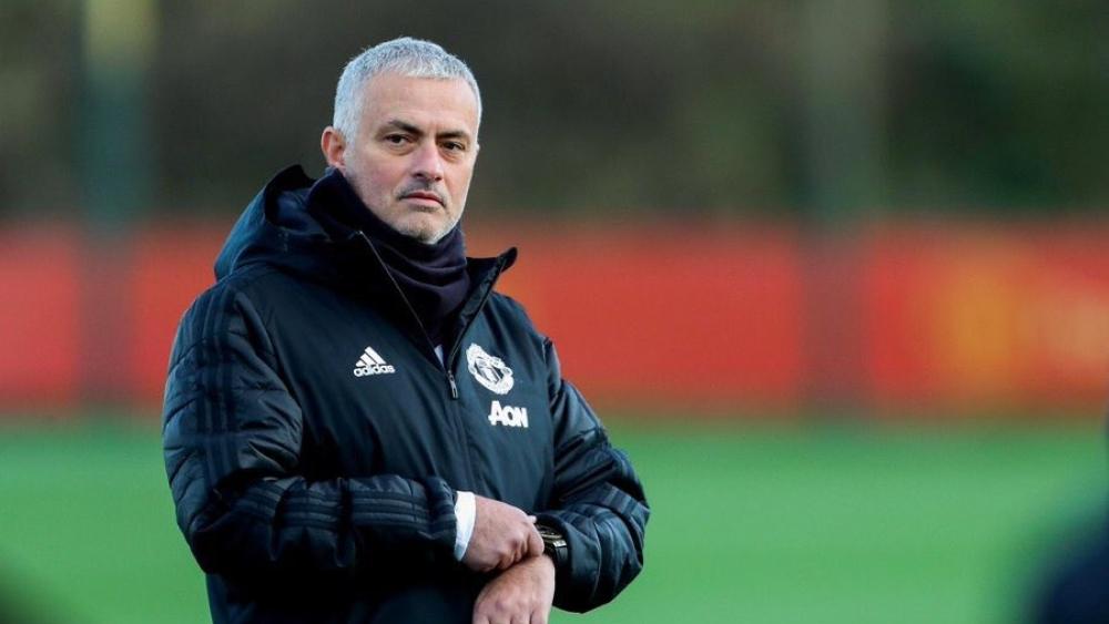 مورينيو يتراجع عن "فكرته السابقة".. ويترشح لتدريب إحدى المنتخبات العالمية