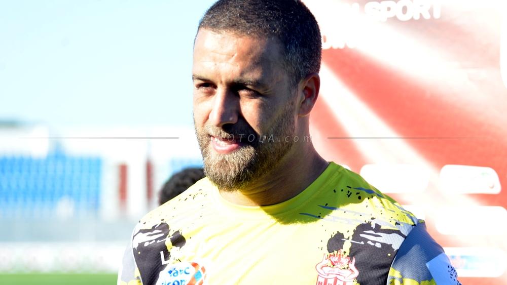 الحواصلي يحسم وجهته ويوقع في كشوفات فريقه لموسمين