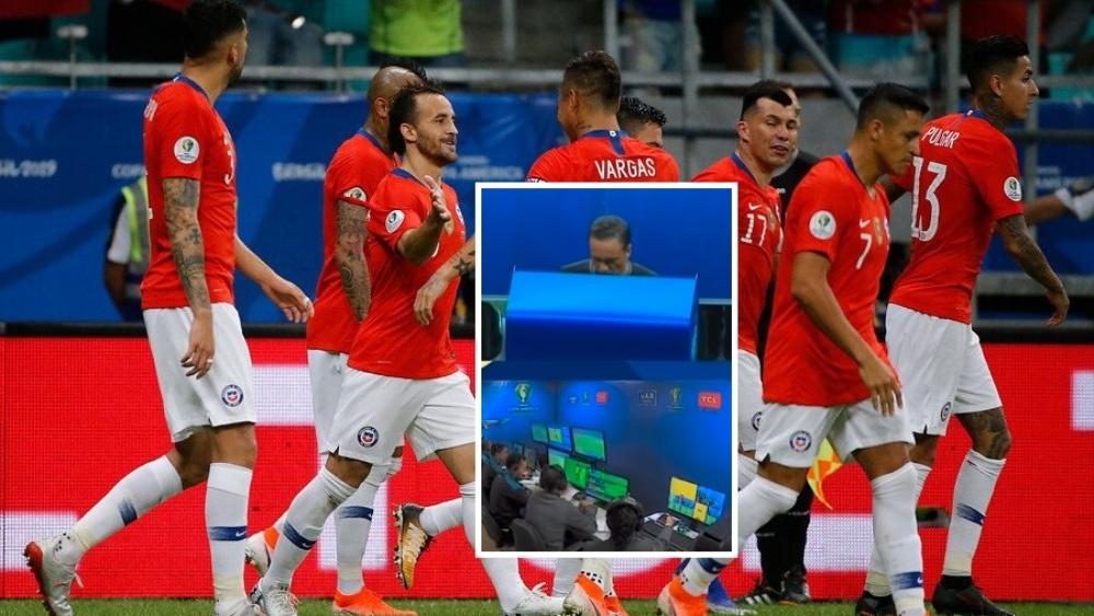 الـ"VAR" تثير الجدل في مباراة تشيلي-الإكوادور.. الشوط الأول انتهى في الدقيقة الـ 51!