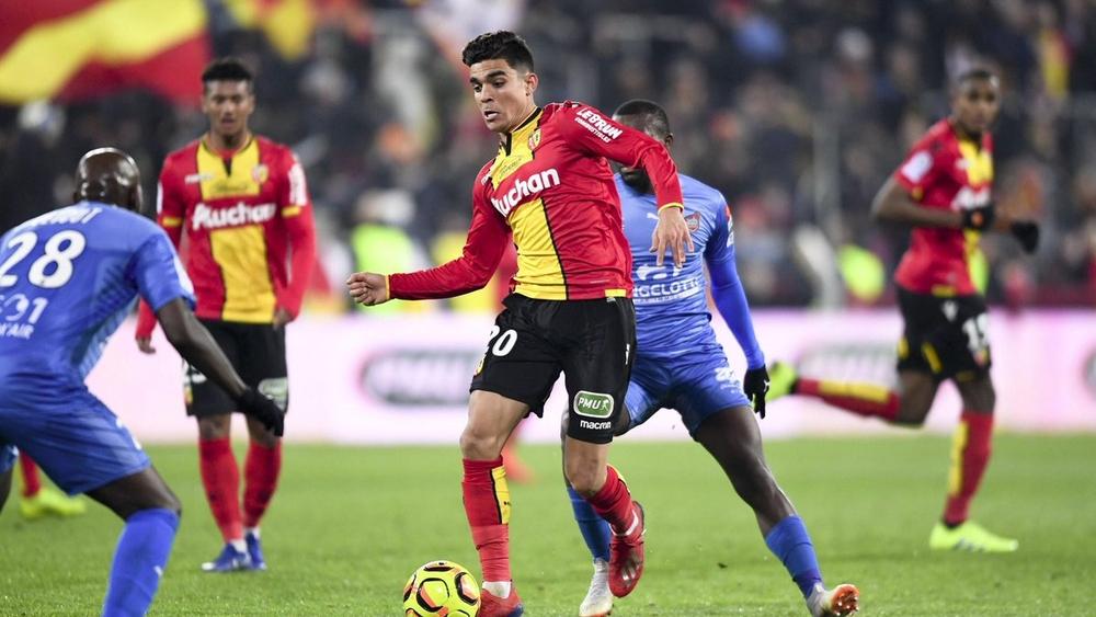 خاص| أندية عربية عريقة تخطب ود بنشرقي والوداد الرياضي يدخل على الخط