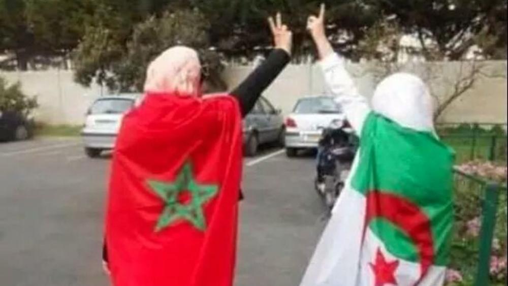 درسٌ للاستخلاص .. المغاربة والجزائريون يُرمِّمان ما حاولت السياسة إفساده