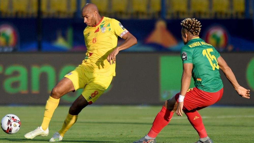 الكاميرون يكتفي بالتعادل أمام بنين .. ويصعد لدور الـ16