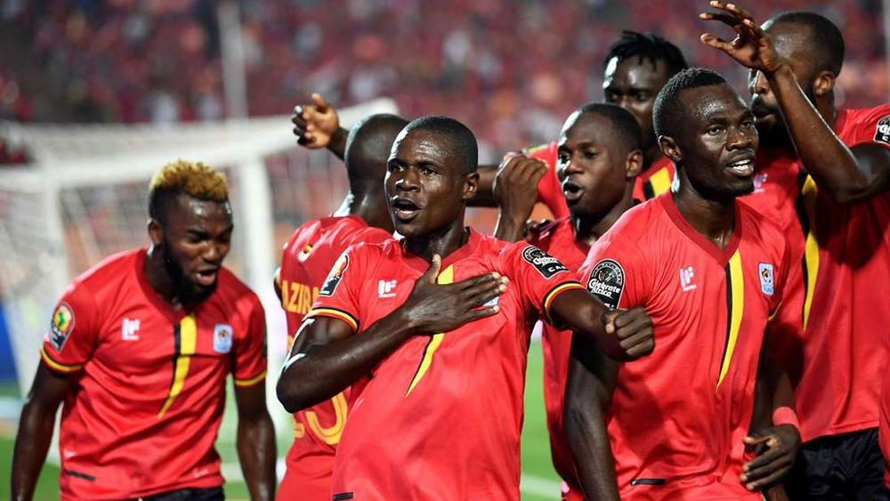 "عدوى المقاطعة" تصل منتخب أوغندا قبل مواجهة السنغال.. والاتحاد الكروي في البدلاء يرد!