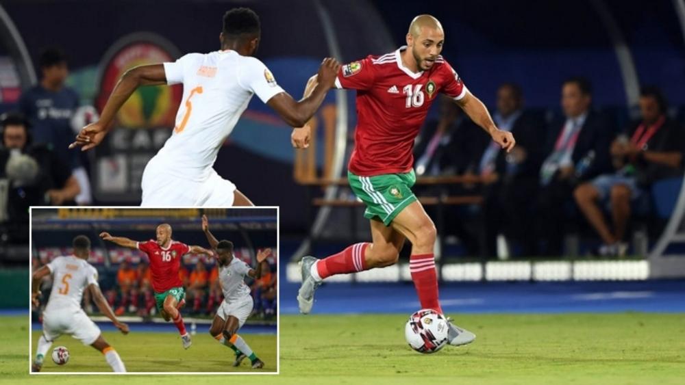 أمرابط يستعد لتدشين مشروعه في هولندا.. ويعود للعمل سريعاً للحفاظ على لياقته