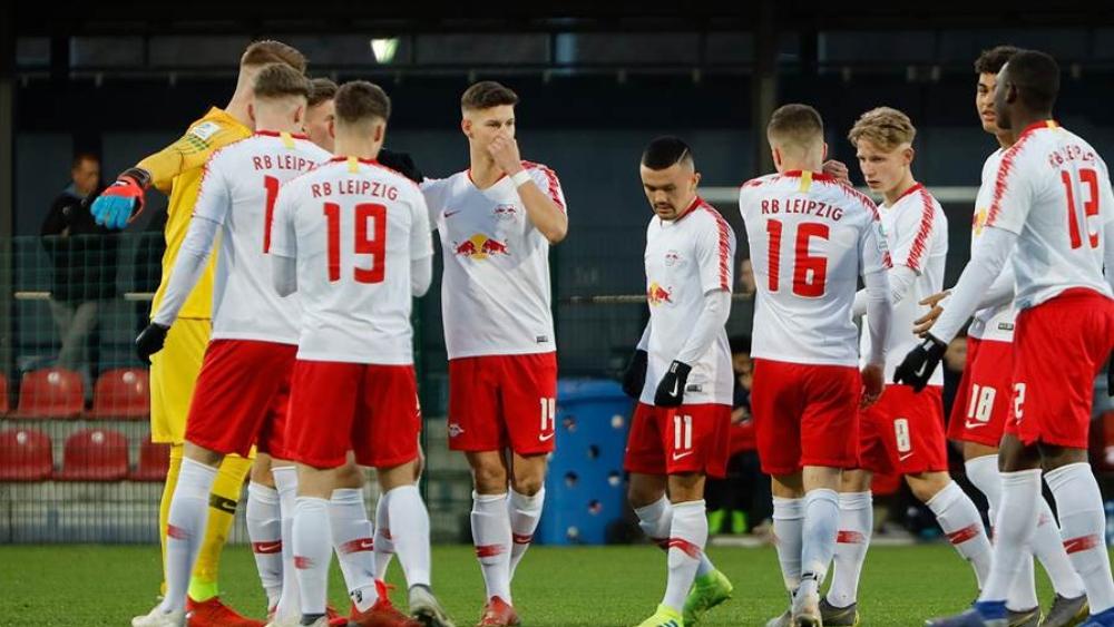 الفرنسيون يطغون على تشكيلة لايبزيغ.. فما السبب؟