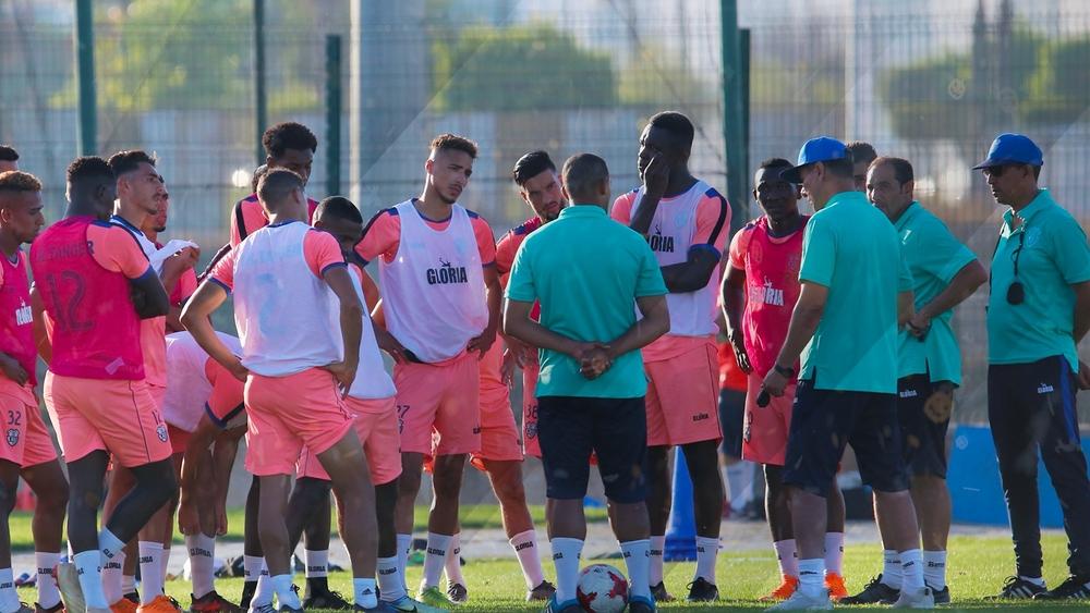 ثلاث وديات لاتحاد طنجة بمعسكره المغلق بطنجة