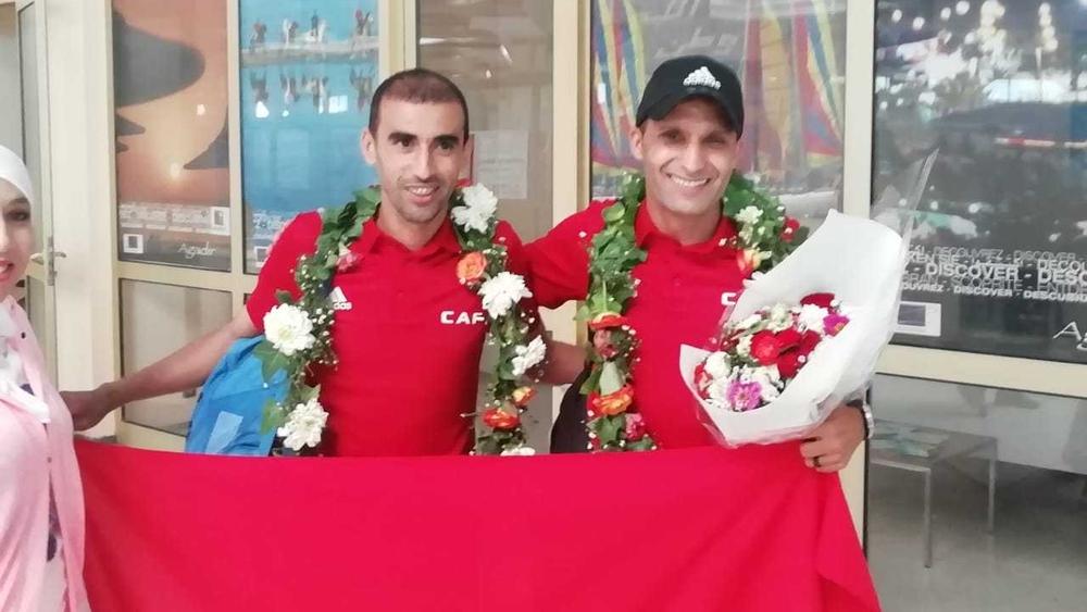 "استقبال الأبطال" للحكمين رضوان جيد و لحسن أزكاو في أكادير بعد نهاية "الكان"