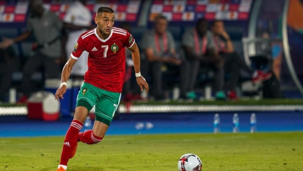 أولمبيك ليون مهتم بزياش كـ"كخيار ثانوي" فقط .. و"حياته الخاصة" تُقلِّص من حظوظ إغلاق الصفقة