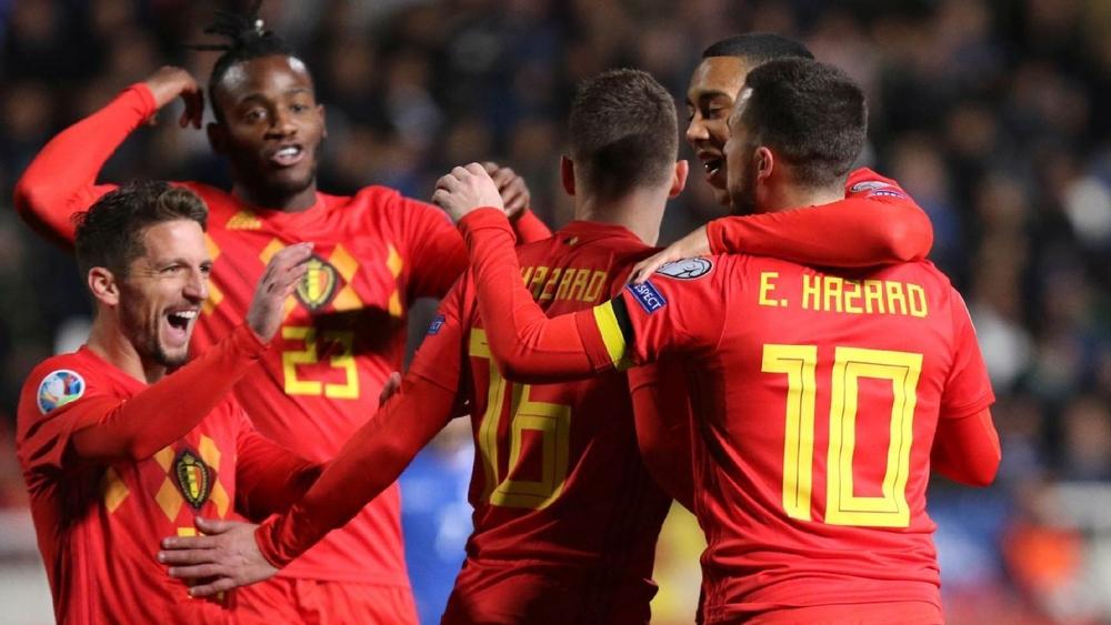 بلجيكا تحافظ على صدارة التصنيف العالمي والبرازيل تصعد للوصافة