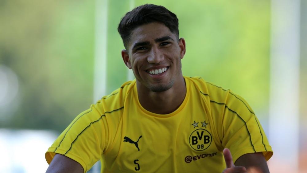 فافر يستدعي 29 لاعبا للقاء الودي أمام أودينيزي.. وحكيمي حاضر في القائمة