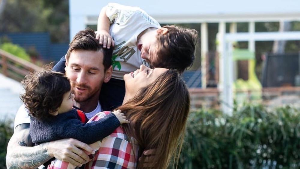 الاعتداء على ميسي داخل ملهى ليلي