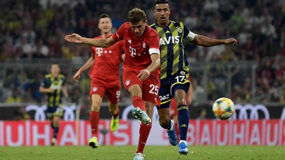 نبيل درار يعتذر للجماهير بعد انسحابه أمام بايرن ميونخ