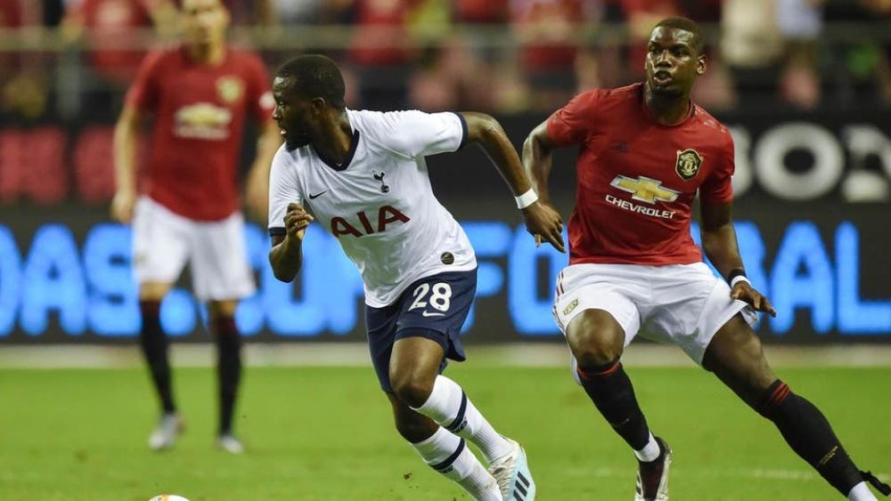 صحافة مدريد تُحقق وراء سبب غياب بوجبا عن ودية ميلان