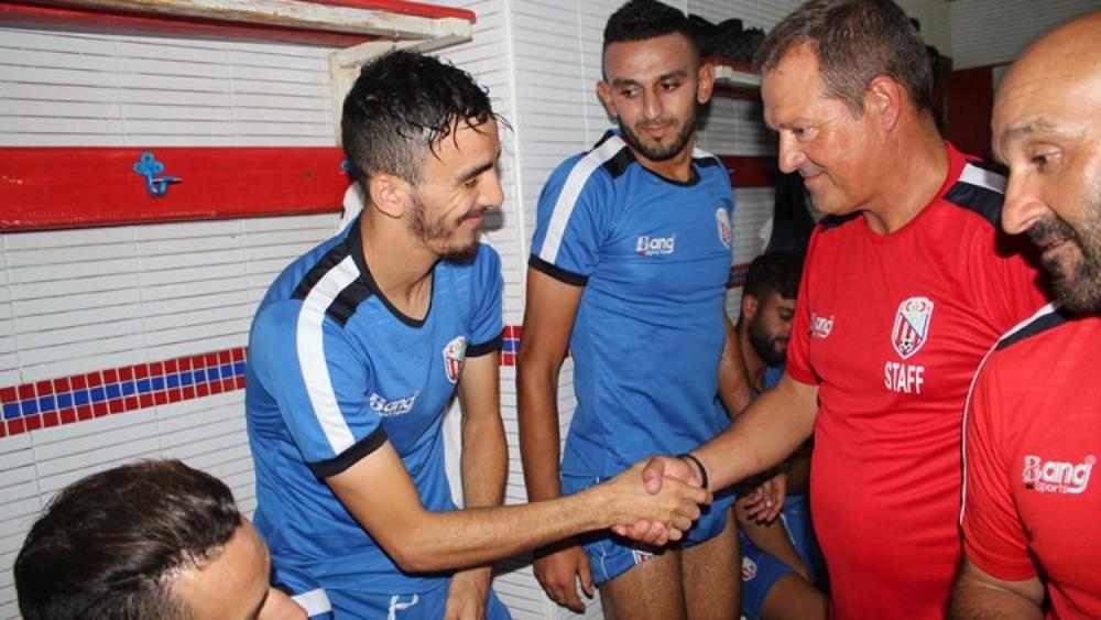 أنخيل ادواردو: "سعيد بإنضمامي لفريق عريق كالمغرب التطواني وهدفي إعادته لمكانته الأصلية"