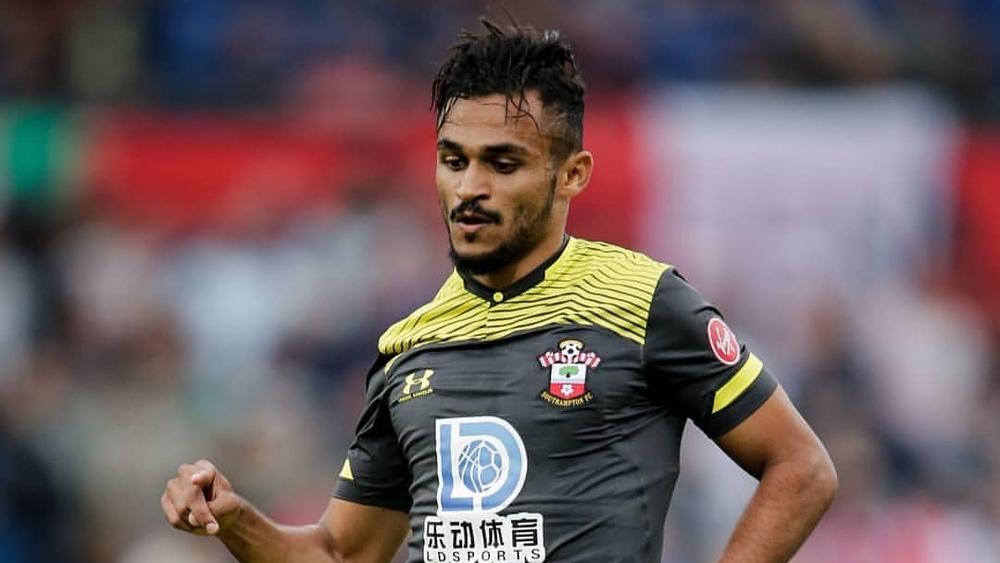 بوفال يفقد والده ويُشيِّعُ جُثمانه بمدينة تازة