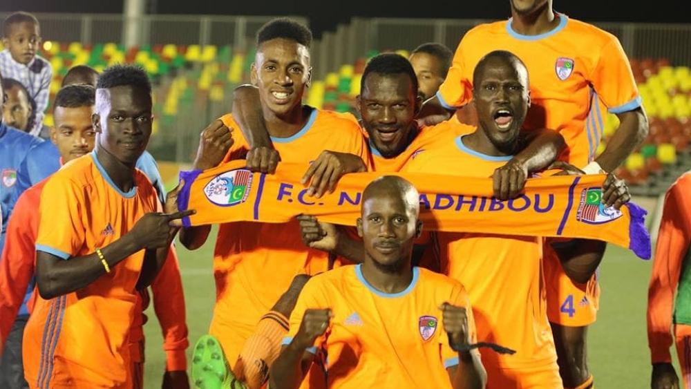 "إف سي نواذيبو" يعود بتعادل ثمين من ساحل العاج و يضع القدم الأولى في الدور الموالي لمواجهة الوداد