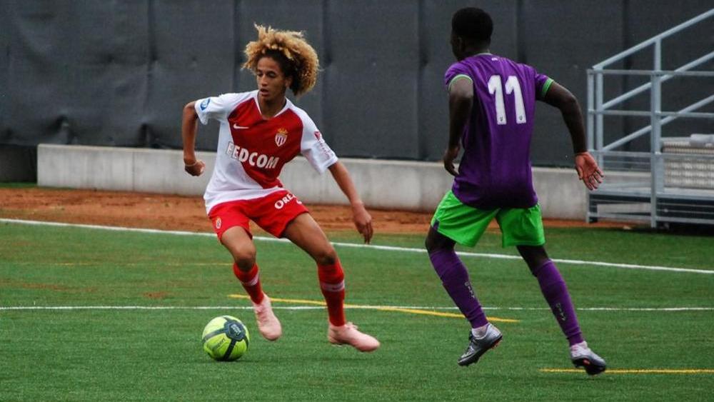 مانشستر يونايتد يضم موهبة تونسية واعدة