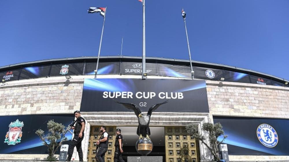 ليفربول يواجه تشيلسي في سوبر "أوروبي - إنجليزي" للمرة الأولى في التاريخ