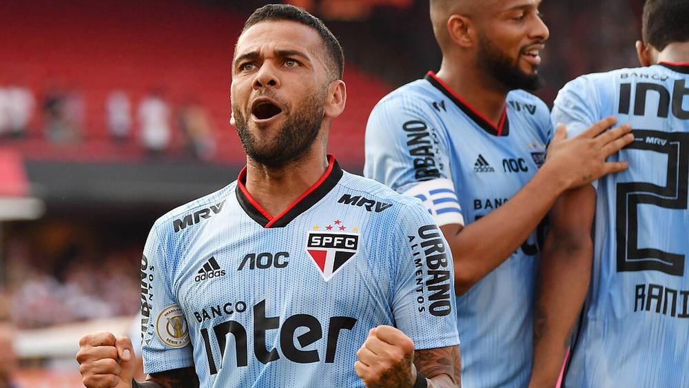 داني ألفيس: "أسعى لكتابة تاريخ جديد مع ساو باولو"