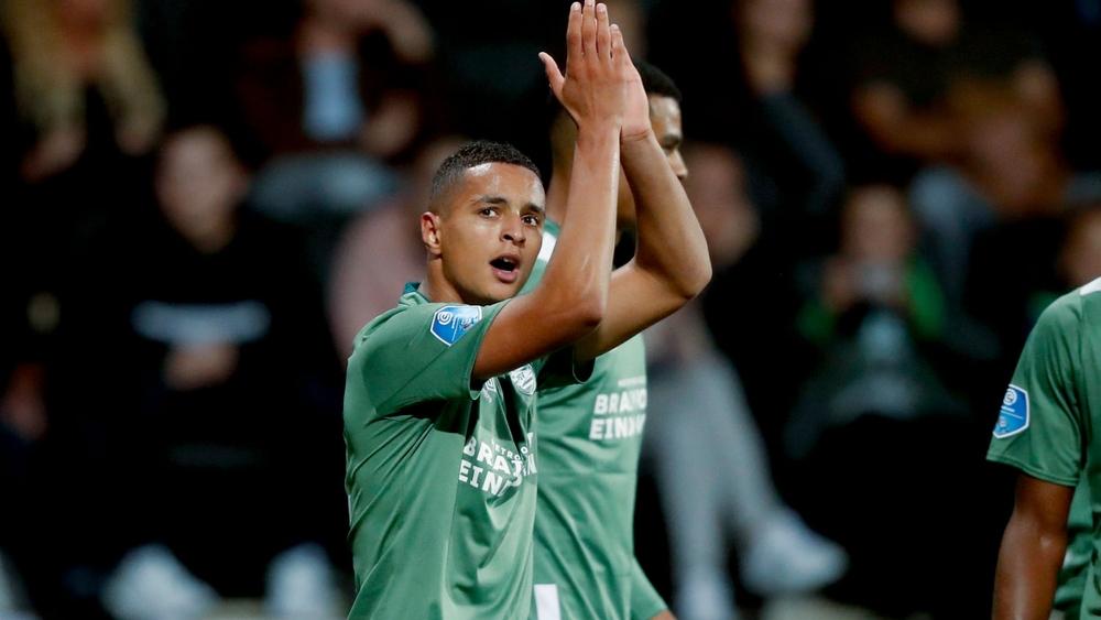 صحفي هولندي يُحذِّر إيحاتارن: "على اللاعبين دفع رسوم التكوين للاتحاد في حال اختاروا منتخباً آخر"