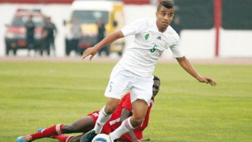 ملقا يتعاقد مع اللاعب الجزائري محمد بن خماسة