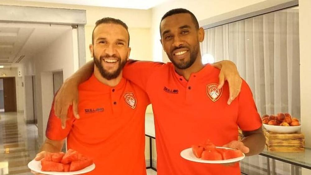 انْطلاقة "باهتة" لياجور وحدراف مع ضمك .. هلْ خسِرَ المغربيان رياضياً بهذه الصَّفقة؟