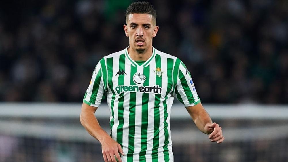 خليلوزيتش يستدعي زهير فضال لوديتي بوركينا فاسو و النيجر