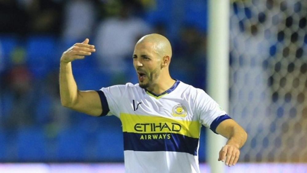 إعلامي سعودي: "شائعات رحيل أمرابط عن النصر تُثير الضَّحِك"