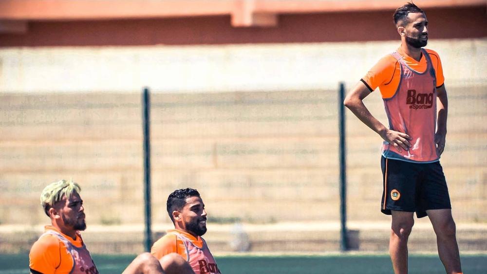 نهضة بركان يصل إلى غانا ويُجري أولى حصصه التدريبية