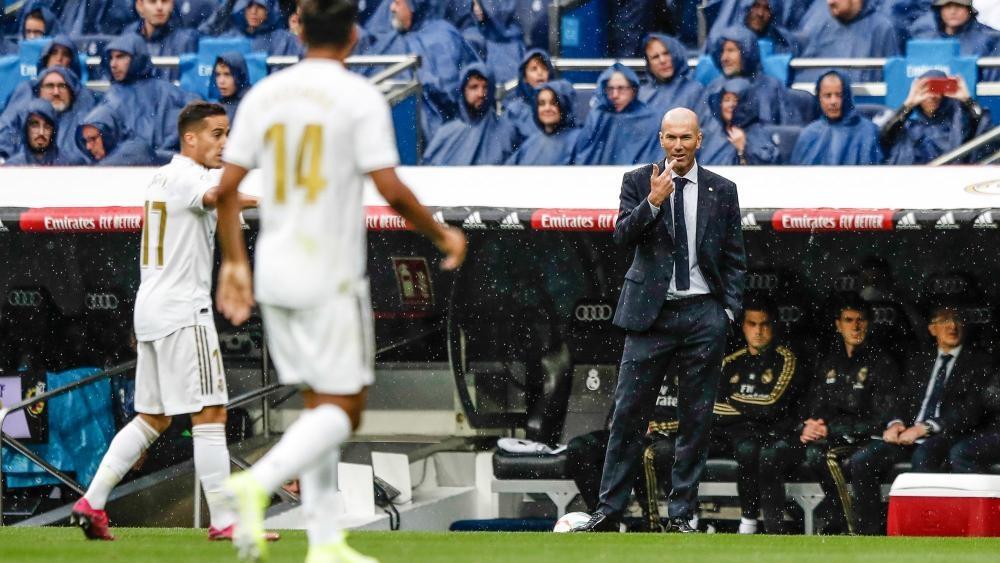 زيدان يعيد تشييد حائط ريال مدريد قبل "معركة الديربي"