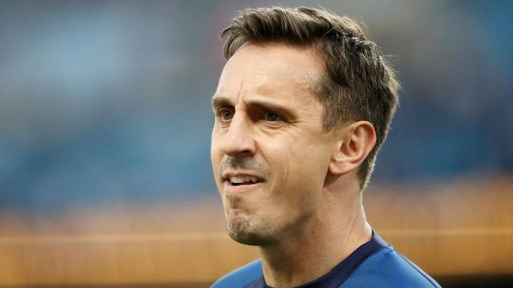 نيفيل: "رحيل كومباني ترك فراغًا هائلًا في مانشستر سيتي"