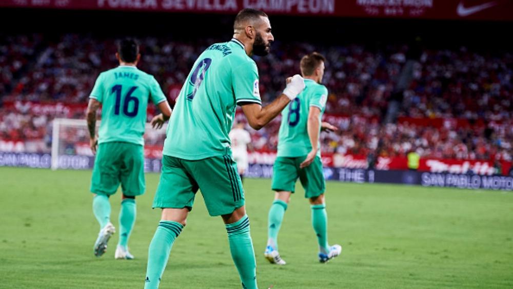 بنزيمة على بعد هدف من معادلة رقم الأسطورة دي ستيفانو