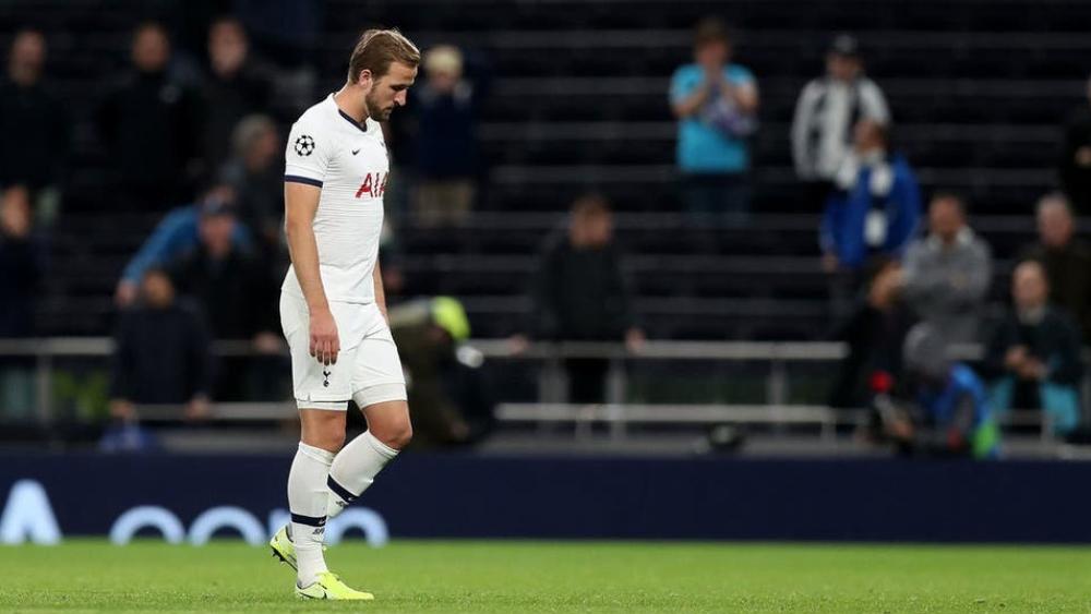 فيرديناند ينصح هاري كين بالرحيل عن توتنهام