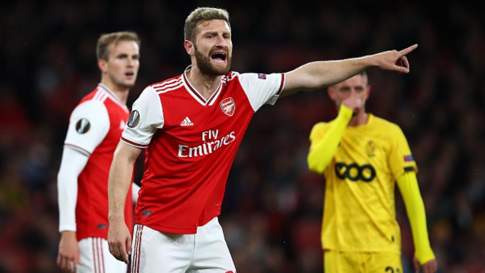 موستافي: "مواقع التواصل الاجتماعي باتت تحبط اللاعبين"