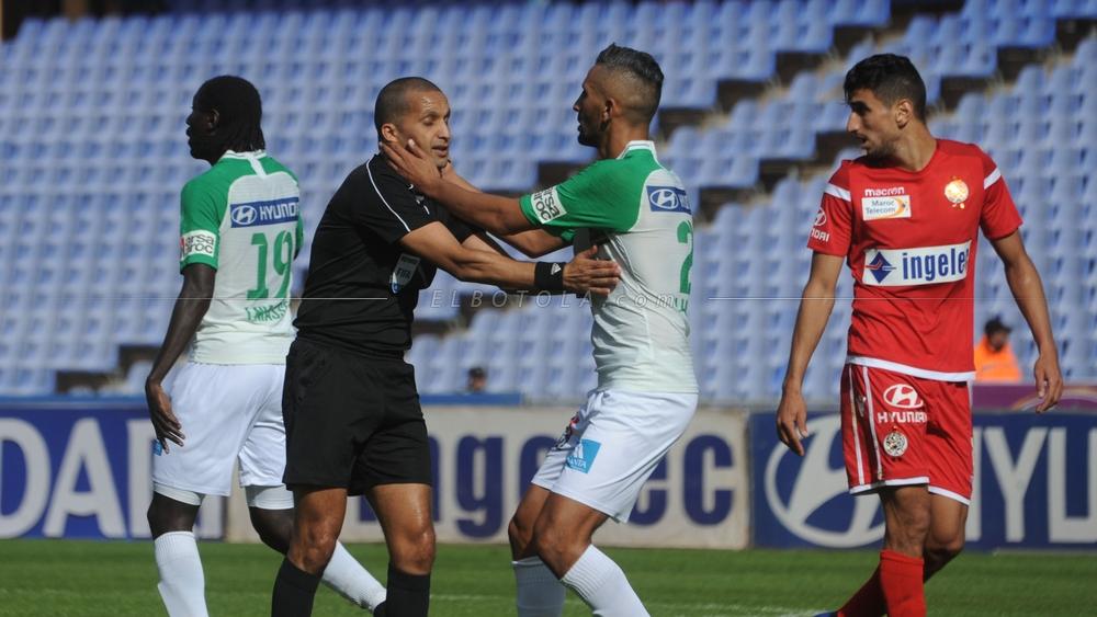 السلطات الأمنية لمدينة الدار البيضاء "ترفض" إقامة الديربي ليلا