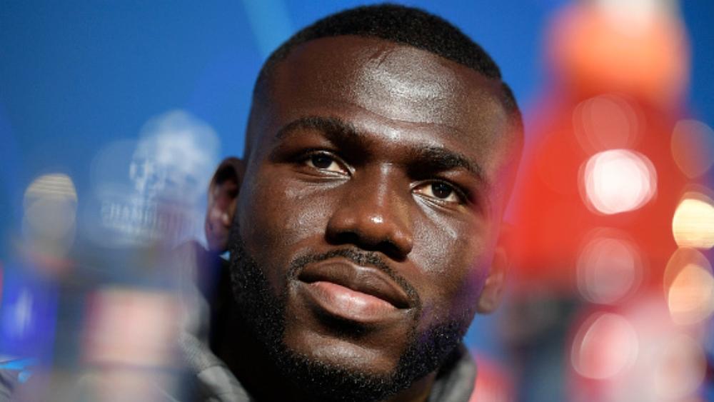 كوليبالي قاطعًا الطريق أمام المهتمين: "سأبقى مع نابولي"