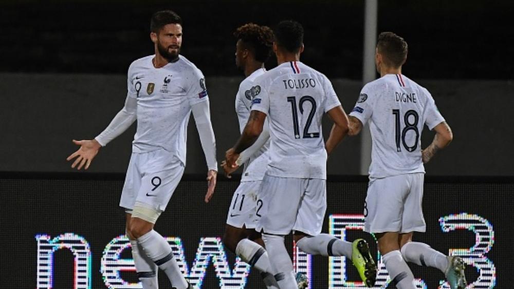 تصفيات اليورو | جيرو يضع فرنسا على أعتاب التأهل