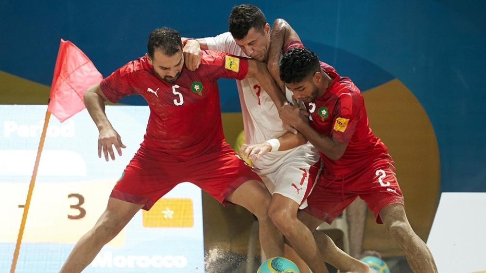بعد الهزيمة "الثقيلة" أمام البرازيل..المنتخب الوطني للكرة الشاطئية يسقط في مواجهة سويسرا بـ"سباعية"