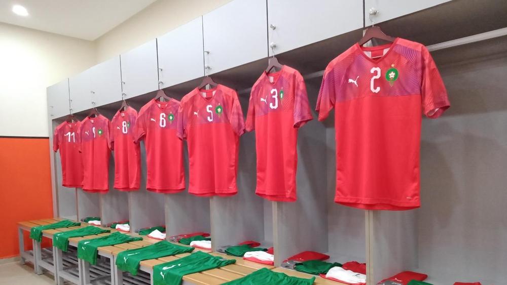 التشكيلة الرسمية لـ"المحليين" في مواجهة الجزائر