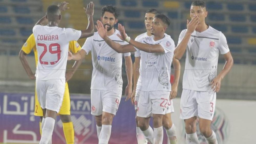 بعثة الوداد تشد الرحال صوب مدينة وجدة جوا استعدادا لمواجهة المولودية