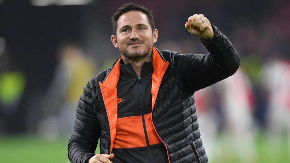 لامبارد: "أطفال تشيلسي نجحوا في اختبار أياكس"