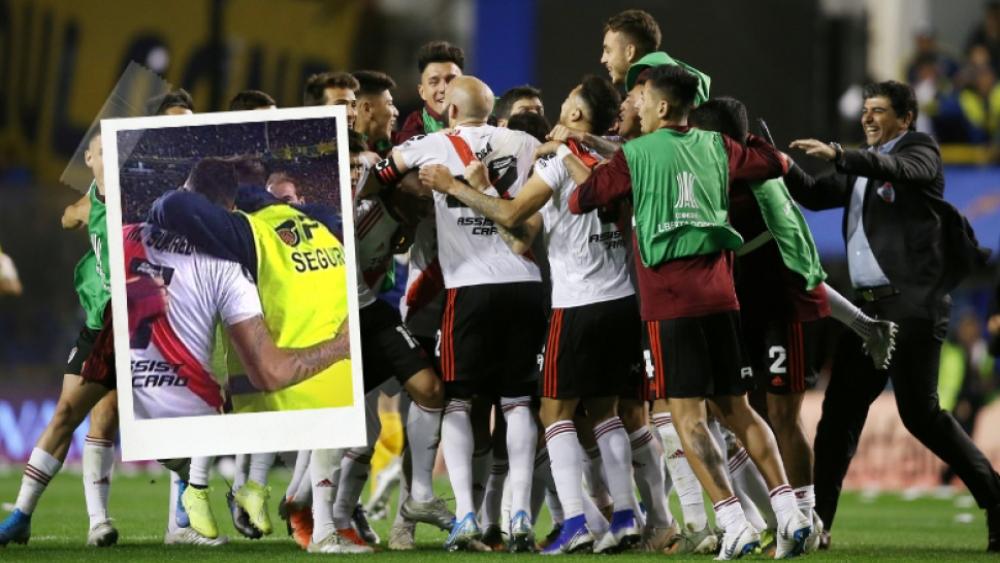 "فصل" رجل أمن في ملعب "لا بومبونيرا" من عمله بعد احتفاله مع لاعبي ريفر بليت.. وإدارة الأخير تقرر التعاقد معه!