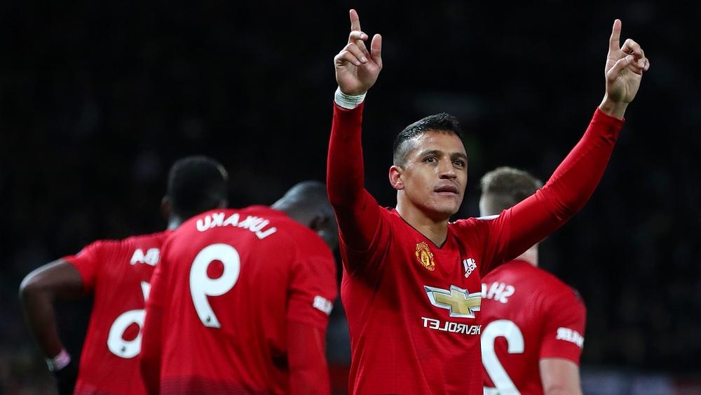 سانشيز حصل على 5 ملايين جنيه مقابل تسجيله 5 أهداف فقط مع اليونايتد!