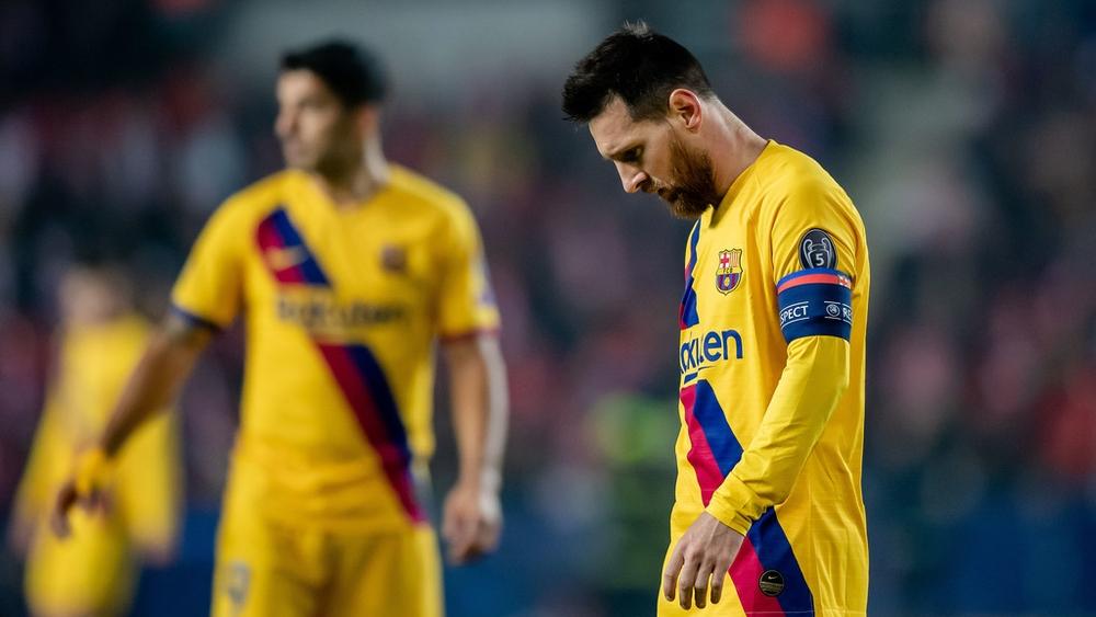 مستودع ملابس برشلونة بعد الفوز في براغ: "إذا واصلنا اللعب بهذه الطريقة فلن نفوز بدوري الأبطال"