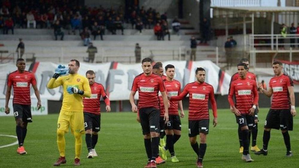 ديون اتحاد العاصمة تجاوزت الـ200 مليار سنتيم "جزائري"..والحل الأسرع هو إعلان إفلاس الشركة والعودة لمرحلة الفريق الهاوي!