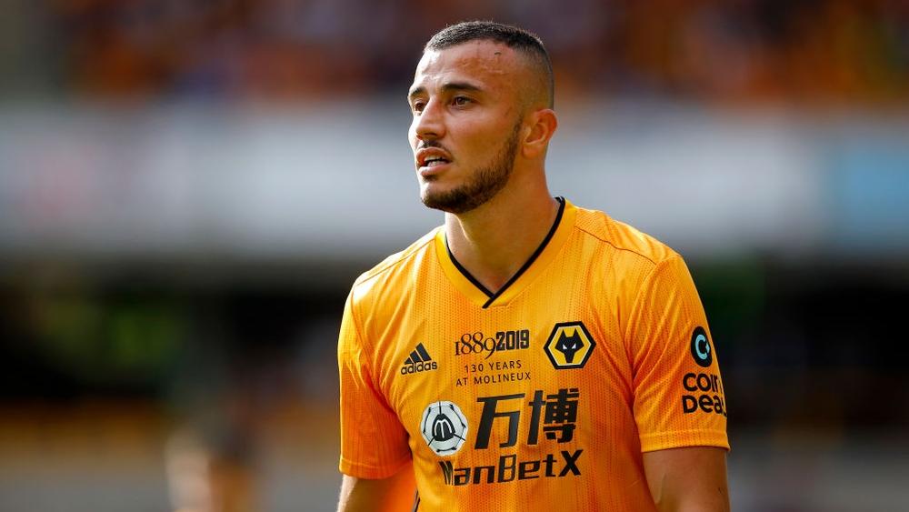 رومان سايس يحظى بـ"الإنصاف" من وسائل الإعلام الإنجليزية