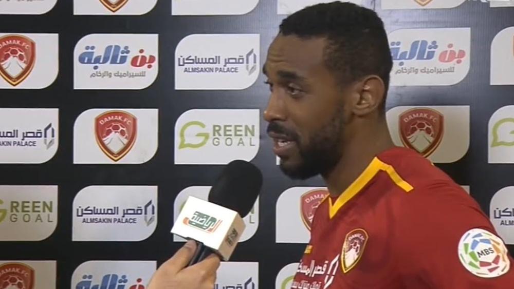 ياجور يعد جماهير ضمك بالخروج من أزمة النتائج