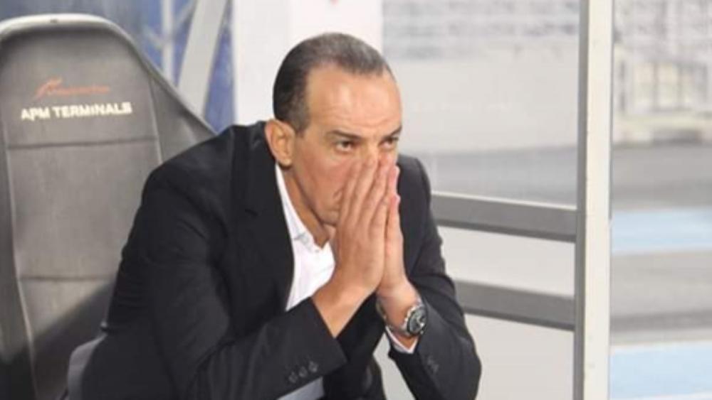 الجزائري نبيل نغيز يستعين بمفوض قضائي بعد إعفائه من منصبه كمدرب لاتحاد طنجة