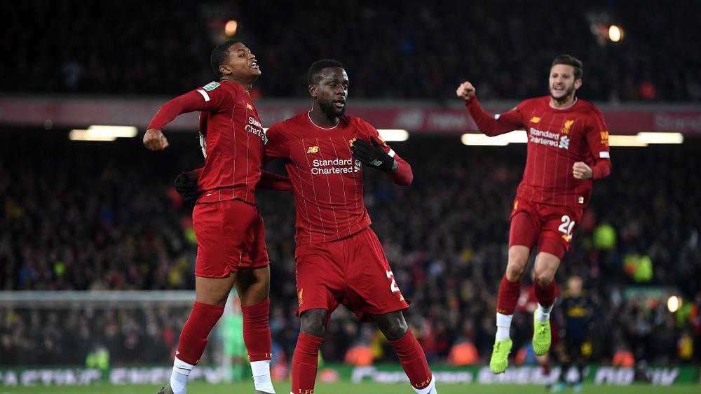 في مباراة "مثيرة" عرفت تسجيل 10 أهداف.. ليفربول يبلغ ربع نهائي كأس الرابطة بفوزه على أرسنال