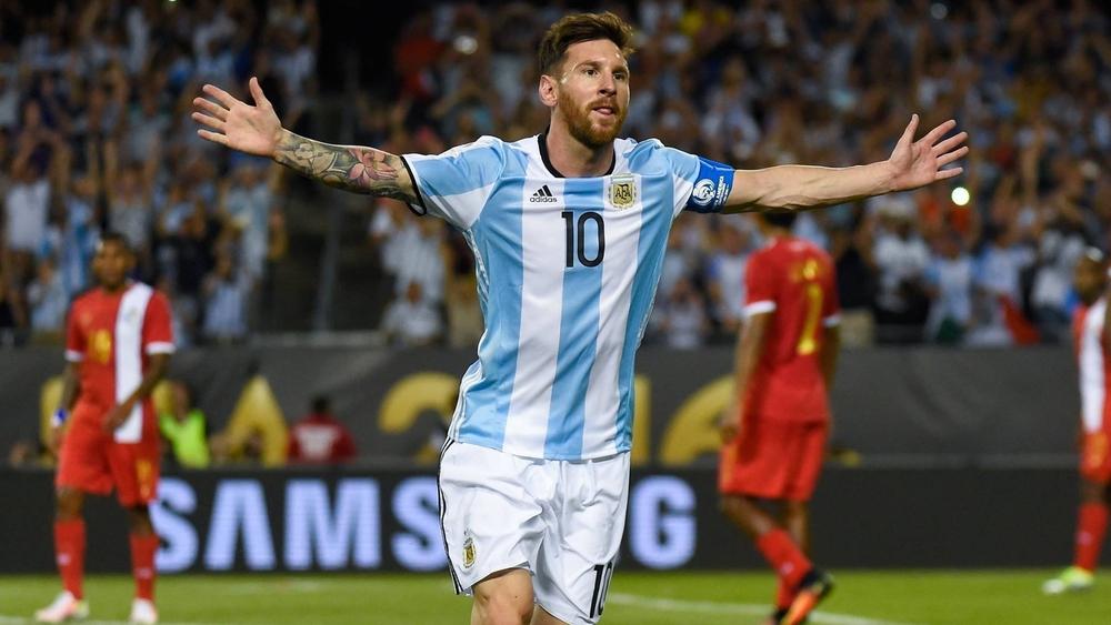 ميسي يقود الأرجنتين في مواجهتي البرازيل و الأوروغواي
